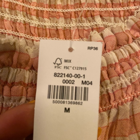 Peach and pale yellow peplum top - Picture 3 of 3